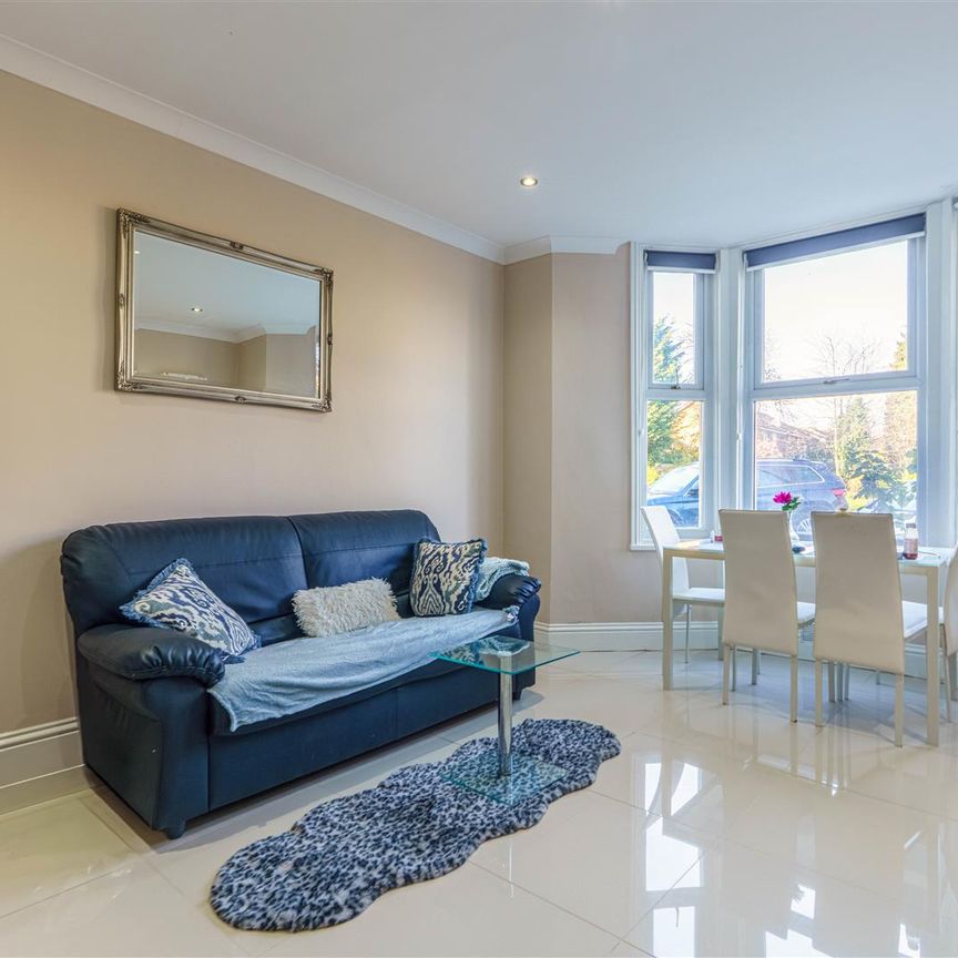 2 bed apartment to rent in Salters Road, Newcastle Upon Tyne, NE3 - Photo 1