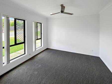 9 Kearney Street, 4300, Augustine Heights Qld - Photo 3