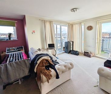 Shirley Road, SO15 - Photo 1