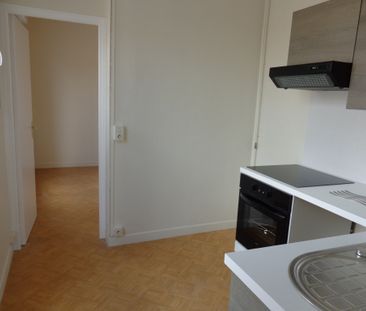 Location Appartement 2 pièces 47m² REIMS 51100 - Photo 4