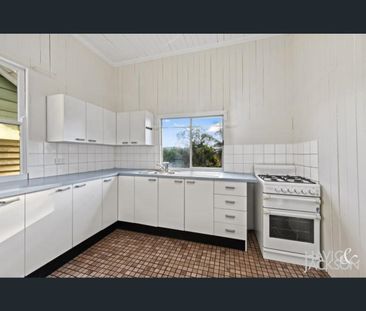 4 Bridge Street, Albion, Qld 4010 - Photo 6