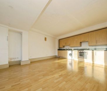 Elm Street - Photo 4