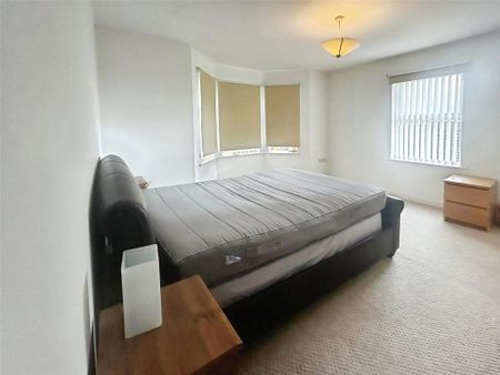 2 bedroom flat to rent - Photo 3