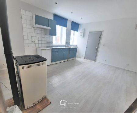 Location Appartement 2 pièces 55m² LUSIGNAN 86600 - Photo 2