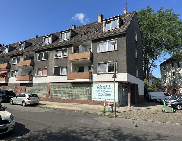 Sehr schöne 3 Zimmer-Wohnung mit Balkon und innen liegendem Wannenbad in EssenWest/Frohnhausen - Photo 1