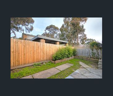 Gorgeous Two Bedroom Unit - Photo 3