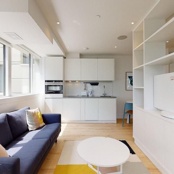 Studio to rent - Photo 1