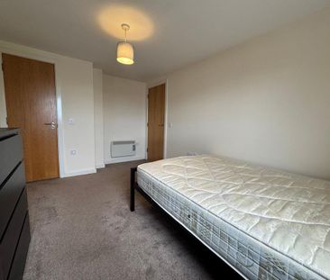 2 bedroom apartment to rent - Photo 5