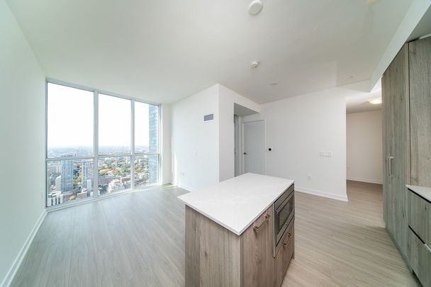 For Lease - 1 Yorkville Avenue Unit# 4702, Toronto, Ontario - Photo 1