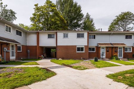 For Lease - 1045 Morrison Drive Unit# 98, Parkway Park - Queensway Terrace S and Area, Ontario - Photo 5