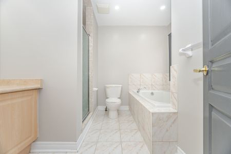 For Lease - 3056 Doyle Street, Mississauga, Ontario - Photo 4