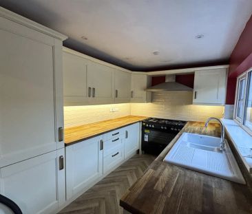 22 Glandore Gardens - Photo 1