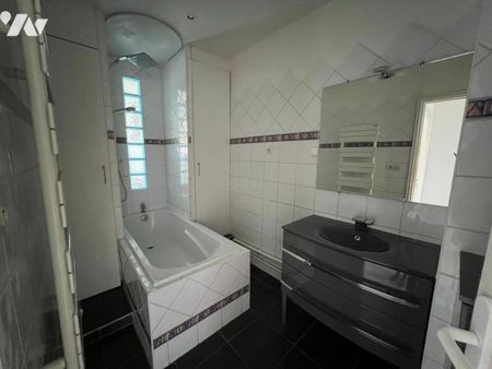 LILLE (59) : APPARTEMENT RENOVE rue Léon Gambetta, T2, 56m² - Photo 4