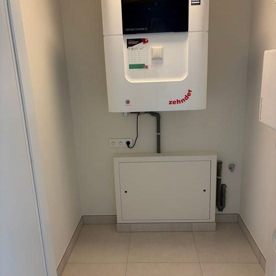 Appartement te huur - Photo 1