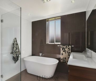 Modern 1 Bedroom Unit - Belmont South - Photo 4