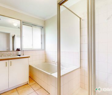 Spacious 3 Bedroom Home - Offers Convenience and Style - Photo 1