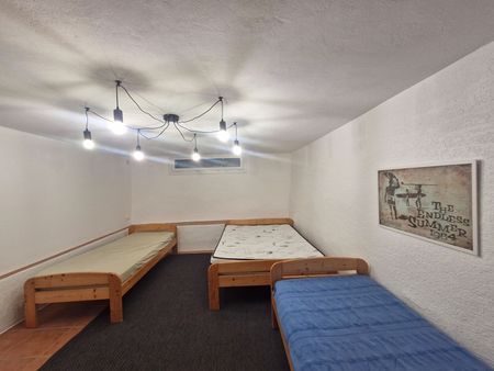 A LOUER LAPALME MAISON T4 AVEC GARAGE ET JARDIN - Photo 4