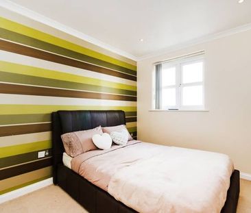 2 Bed Flat, Stanley Road, HA2 - Photo 6