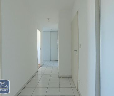 Location appartement 3 pièces de 58.15m² - Photo 3