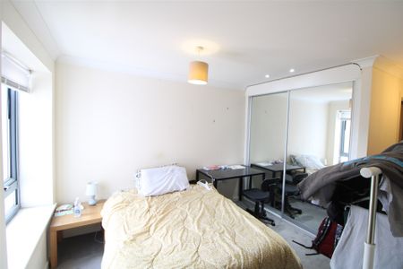 Quayside Drive, Colchester - Photo 3