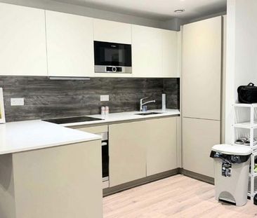 1 bedroom flat to rent - Photo 3