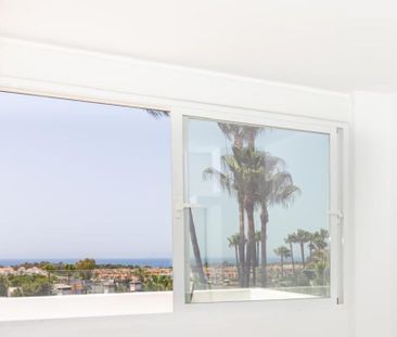 Luxury Townhouse for rent in Estepona, Spain - Photo 6