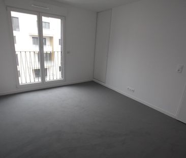 location Appartement F2 DE 41.8m² À ASNIERES - Photo 1