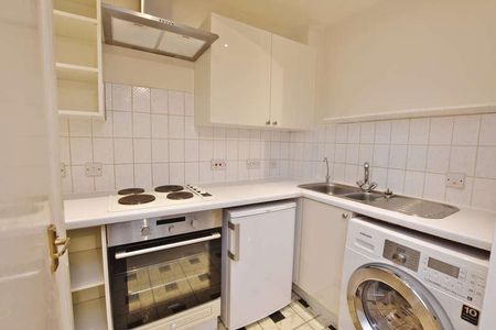 Park Lodge, St. Albans Road, WD25 - Photo 2