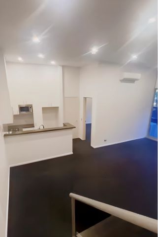 847 S Dowling St, Sydney - Photo 2