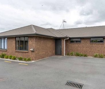Two-Bedroom Home in Hamilton East - Photo 4