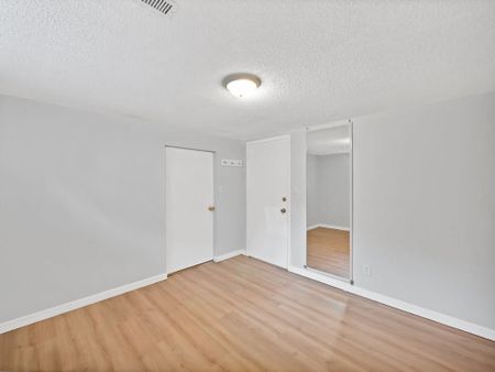 For Lease - 6 Jasmin Crescent Unit# Basement, St. Catharines, Ontario - Photo 3