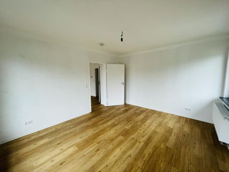 Helle und Freundlich! Modernisierte 3-Zimmer-Wohnung sucht neuen Mieter! - Foto 2