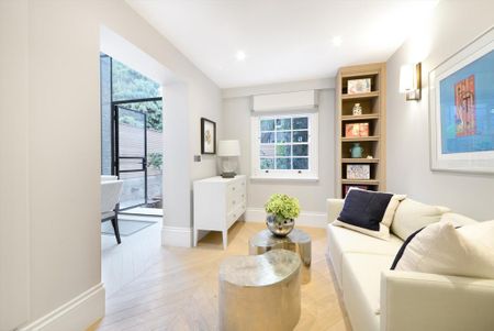 5 bedroom end of terrace house to rent - Photo 3