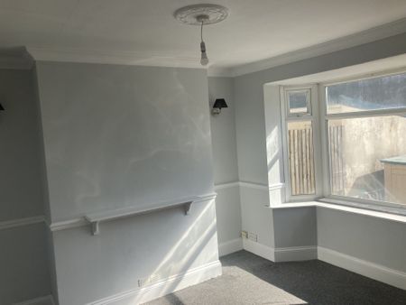Morfydd Street, Morriston, SA6 8BN - Photo 5