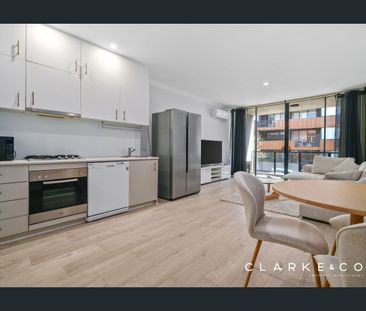 UNIT LOCATED IN THE HEART OF NEWCASTLE – AVAILABLE NOW! - Photo 3