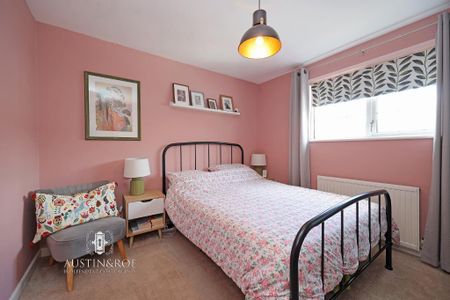 3 bedroom semi-detached house to rent - Photo 3