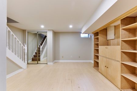 For Lease - 222 Old Weston Road, Toronto, Ontario - Photo 3