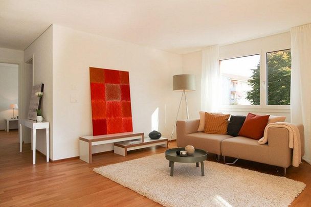 Attraktive 3.5-Zimmerwohnung mit guter Anbindung - Photo 1