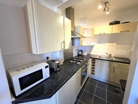1 bedroom flat to rent - Photo 5