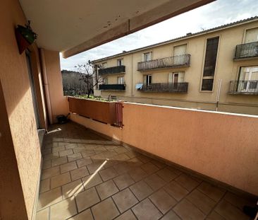 Location Appartement 2 pièces 52 m2 à Clermont-l'Hérault - Photo 3