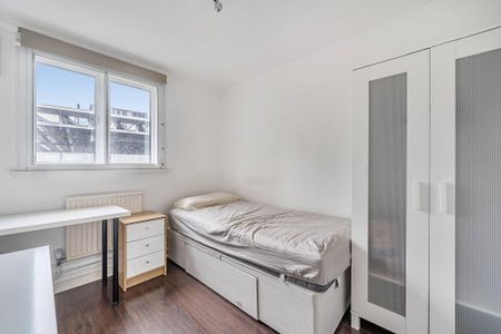 3 bedroom flat to rent - Photo 5