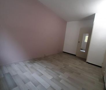 T4- 110 RUE LEON JOUHAUX - GRENOBLE - Photo 3