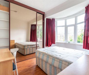 5 bedroom maisonette to rent - Photo 3