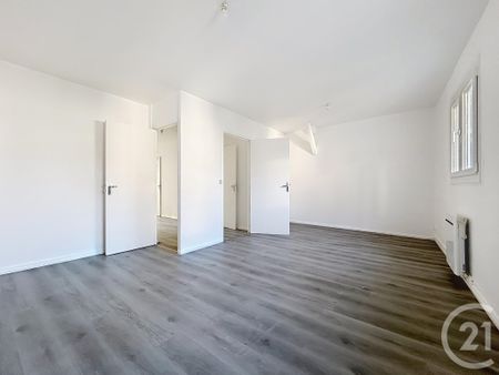 Location Appartement 2 pièces 53m² TROYES 10000 - Photo 3