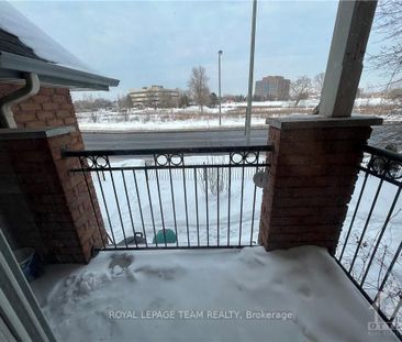 For Lease - 39 THORNBURY Crescent, South of Baseline to Knoxdale, O... - Photo 1