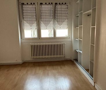 APPARTEMENT F5 AU CENTRE-VILLE - Photo 3