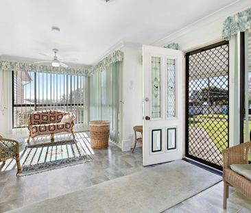 Charming 3-Bedroom Home - Photo 5