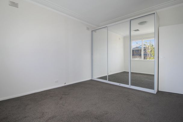 19 Arnold Street, Ryde NSW 2112 - House For Rent | Domain - Photo 1