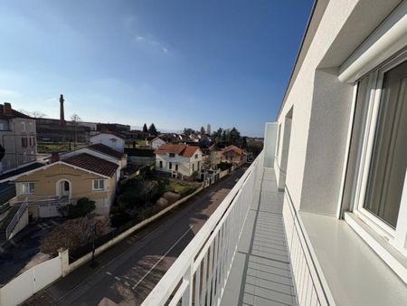 Appartement T2 à louer à ROANNE - Photo 2