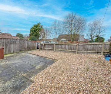 3 bedroom semi-detached house to rent - Photo 6